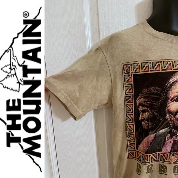 The Mountain tan hand dyed t-shirt w/Indigenous leader, sz S, 2012 David Behrens - Picture 5 of 15